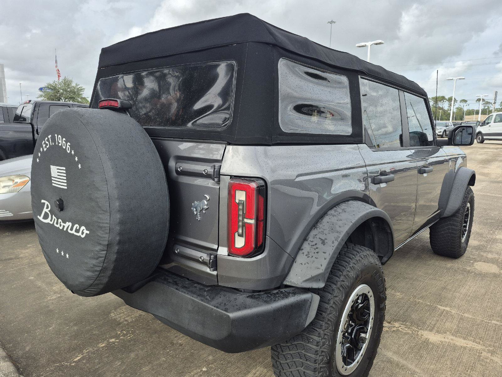 Used 2023 Ford Bronco Big Bend w/ Sasquatch Package AWD/4WD image 12