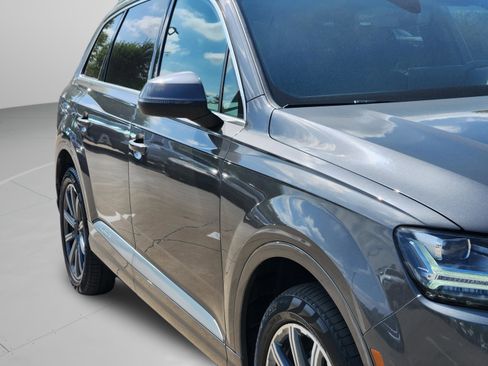 Used 2018 Audi Q7 3.0T Premium Plus image 9