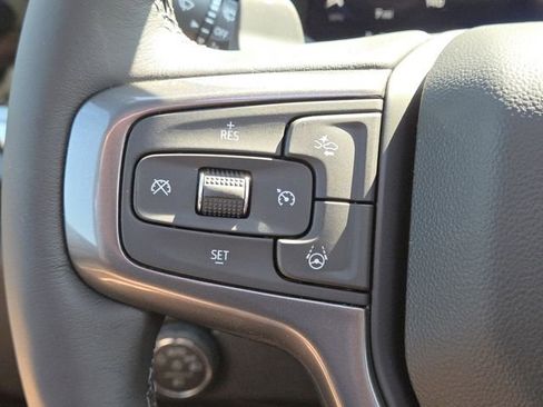 New 2026 Chevrolet Silverado 1500 High Country AWD/4WD image 15