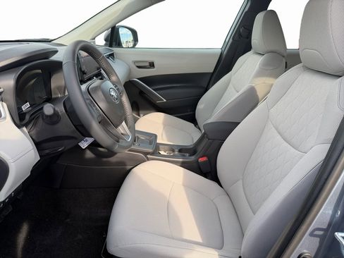 Certified 2026 Toyota Corolla Cross LE image 10