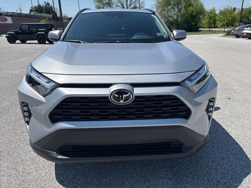 Used 2025 Toyota RAV4 XLE w/ Convenience Package AWD/4WD image 8