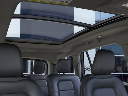 New 2025 Lincoln Aviator Premiere image 22