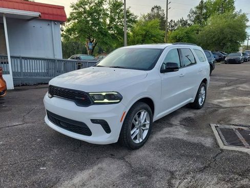 Used 2023 Dodge Durango GT image 4
