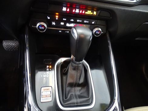 Used 2020 MAZDA CX-9 Touring w/ Touring Premium Package image 13