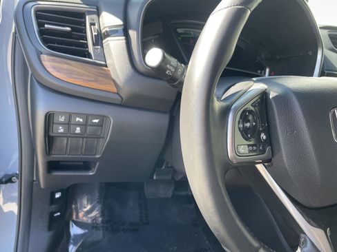Used 2022 Honda CR-V Touring image 16