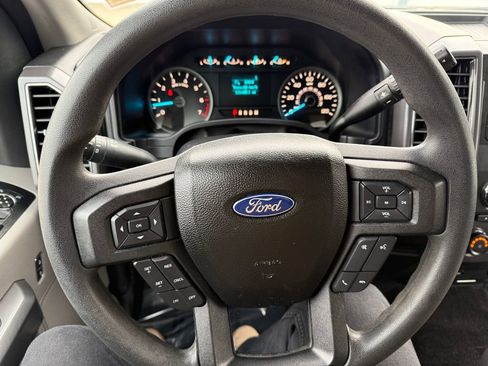 Used 2018 Ford F150 XLT image 25