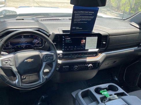 Used 2025 Chevrolet Silverado 2500 LT w/ Convenience Package AWD/4WD image 14