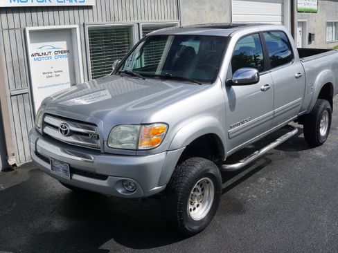 Used 2004 Toyota Tundra SR5 image 4