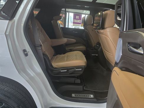 Used 2022 Cadillac Escalade Sport w/ Touring Package AWD/4WD image 3