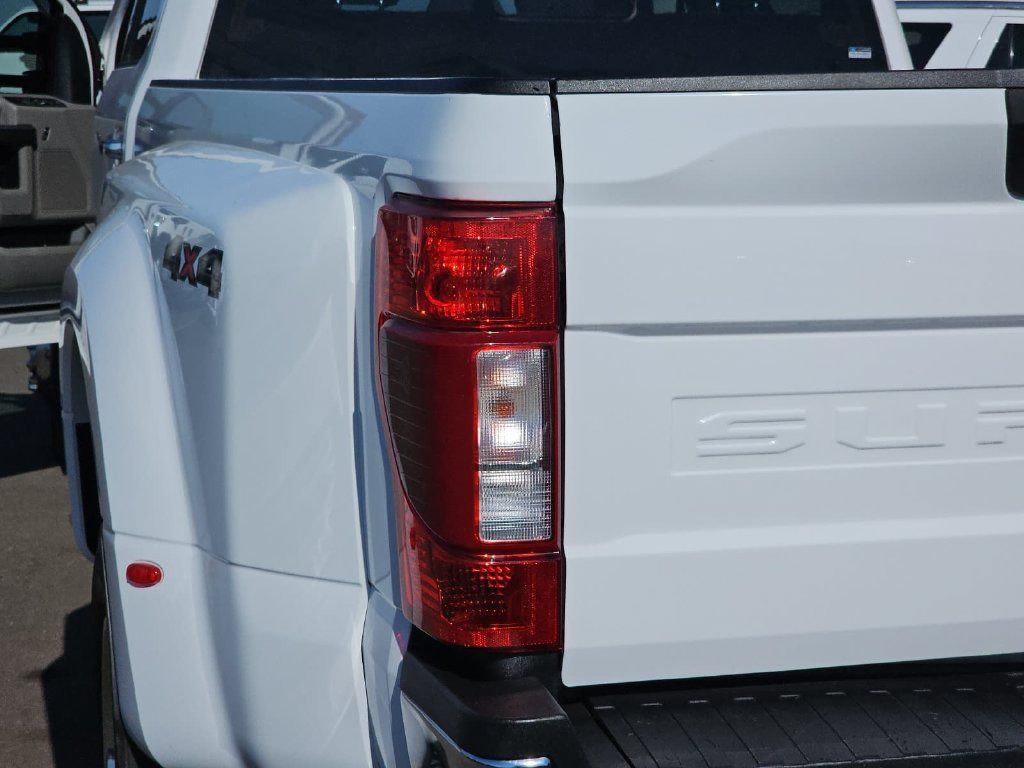 Used 2022 Ford F450 XLT w/ XLT Premium Package AWD/4WD image 41
