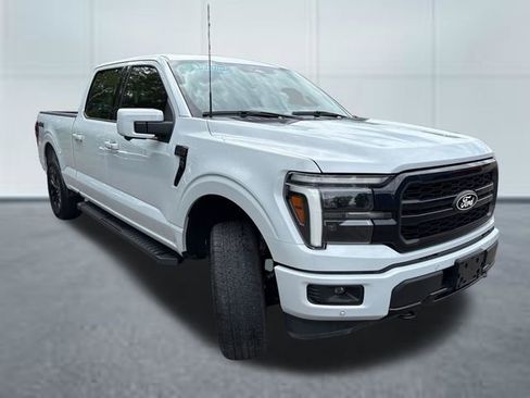 Used 2025 Ford F150 Lariat AWD/4WD image 5