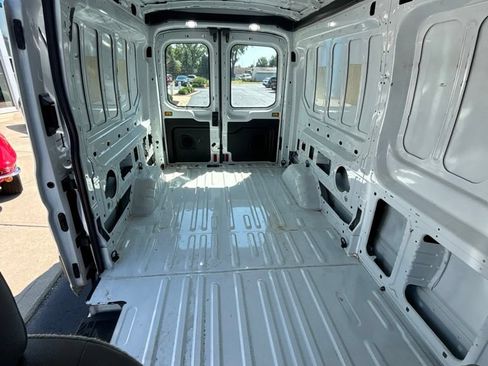 Used 2018 Ford Transit 350 148 Medium Roof RWD image 15