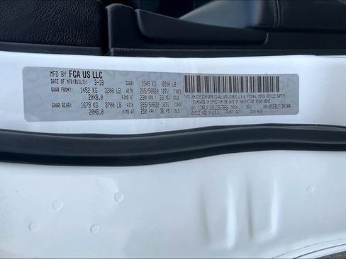 Used 2018 Jeep Grand Cherokee Summit image 28