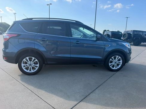 Used 2018 Ford Escape SE AWD/4WD image 24