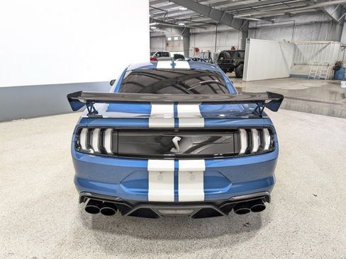 Used 2020 Ford Mustang Shelby GT500 w/ Carbon Fiber Track Pack RWD image 5