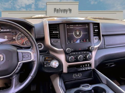 Used 2020 RAM 1500 Laramie AWD/4WD image 6