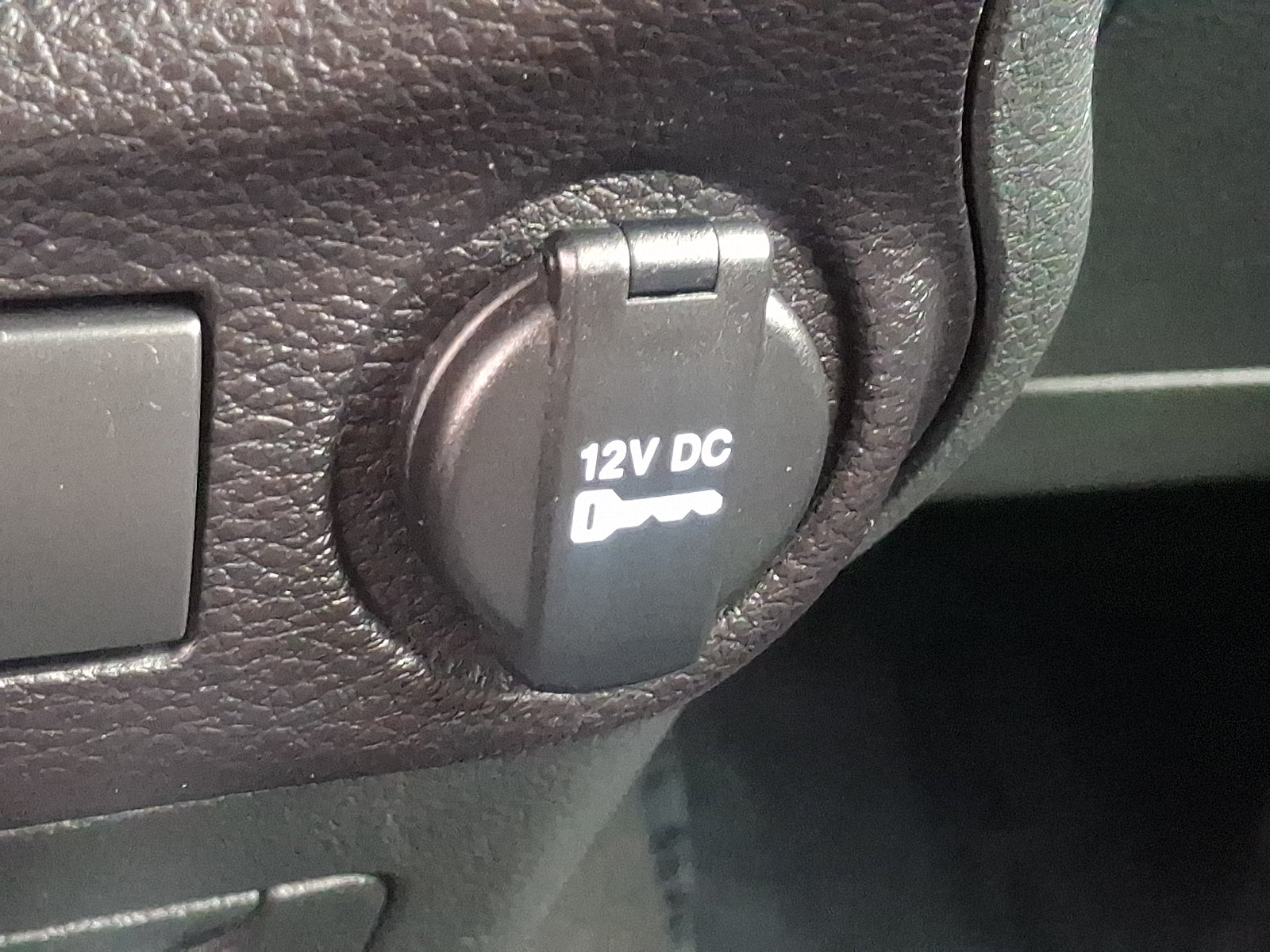 Used 2018 Jeep Wrangler Unlimited Sport S AWD/4WD image 21