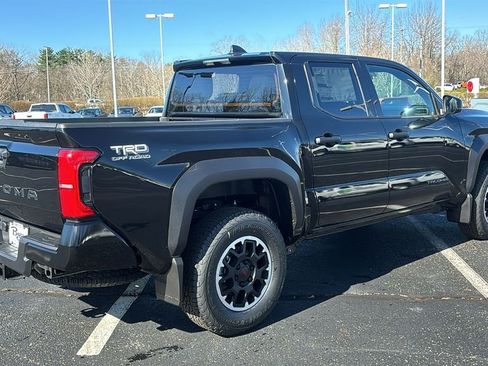 New 2026 Toyota Tacoma TRD Off-Road AWD/4WD image 32