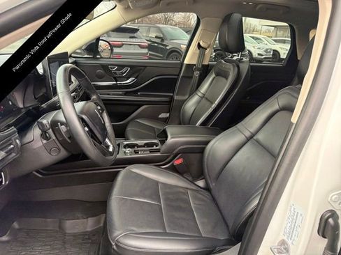 Used 2023 Lincoln Corsair Reserve image 14