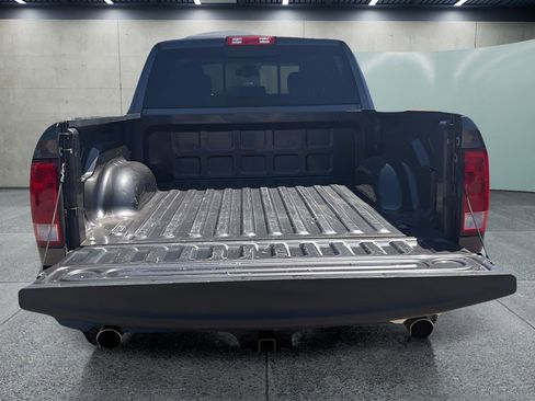 Used 2018 RAM 1500 Big Horn AWD/4WD image 9