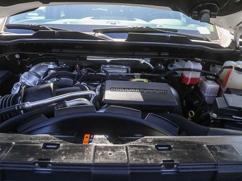 Used 2023 Chevrolet Silverado 2500 LTZ AWD/4WD image 24