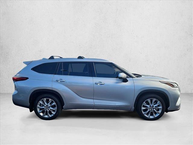 Used 2021 Toyota Highlander Limited AWD/4WD image 5