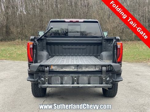 Used 2024 GMC Sierra 2500 Denali w/ Denali Reserve Package image 17