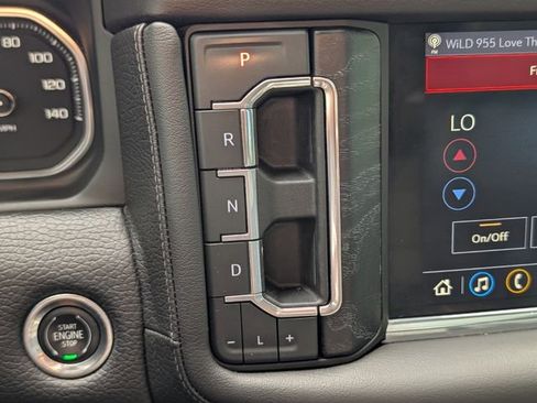 Certified 2021 GMC Yukon Denali w/ Denali Premium Package RWD image 34