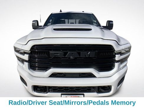 New 2026 RAM 2500 Laramie w/ Night Edition AWD/4WD image 9