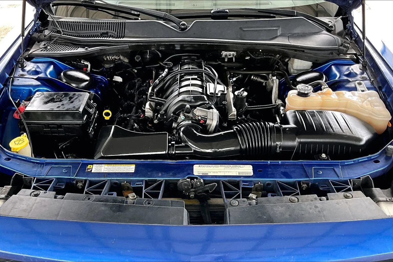 Used 2012 Dodge Challenger R/T RWD image 26