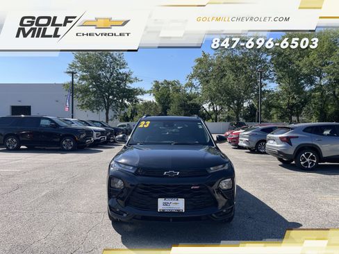 Used 2023 Chevrolet TrailBlazer RS w/ Convenience Package FWD image 2