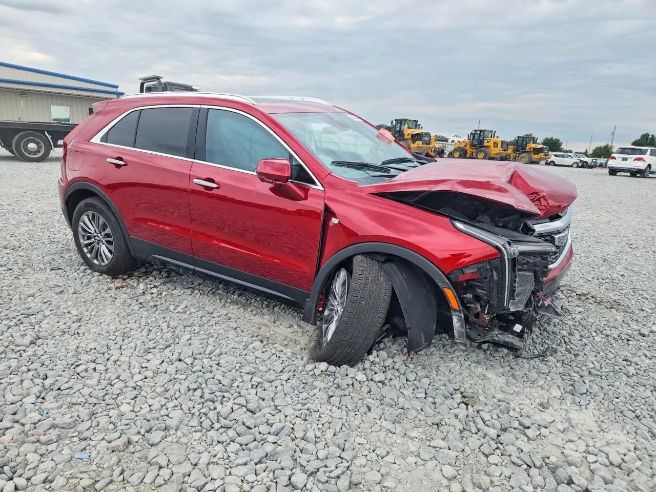 Used 2025 Cadillac XT4 Premium Luxury w/ LPO, Floor Liner Package FWD image 3