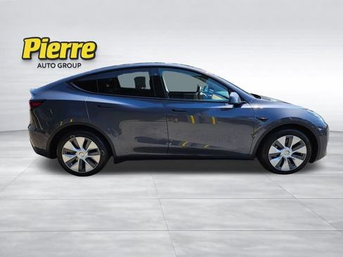 Used 2023 Tesla Model Y Long Range AWD/4WD image 6
