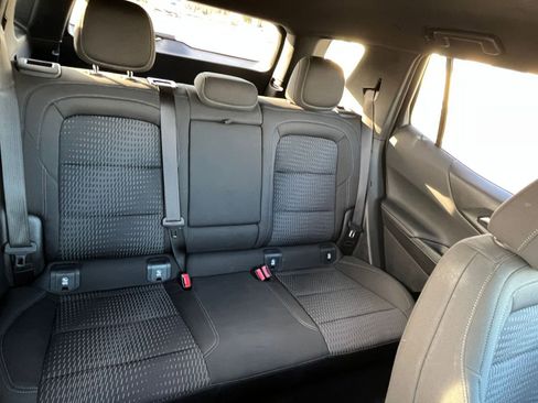 Used 2025 Chevrolet Equinox LT image 37