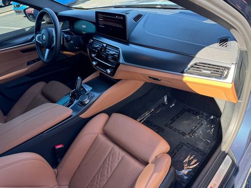 Used 2023 BMW 530i w/ M Sport Package image 13