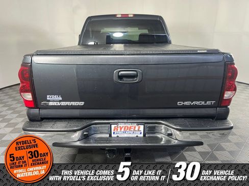 Used 2004 Chevrolet Silverado 2500 LT AWD/4WD image 5