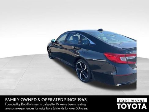 Used 2019 Honda Accord Sport image 8
