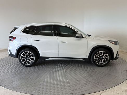 Used 2024 BMW X1 xDrive28i w/ Premium Package AWD/4WD image 8