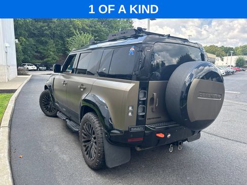 Used 2024 Land Rover Defender 110 X AWD/4WD image 4