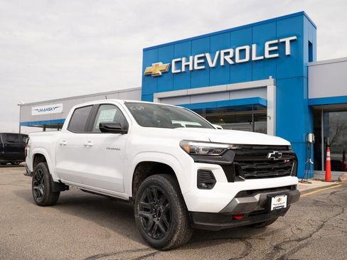 New 2025 Chevrolet Colorado Z71 w/ Technology Package image 1