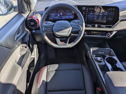 New 2026 Chevrolet Equinox RS w/ Convenience Package III image 17