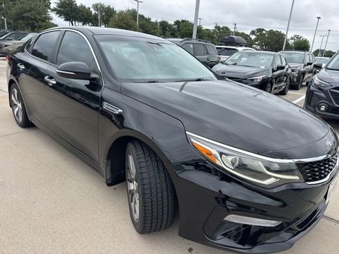 Used 2019 Kia Optima S FWD image 1