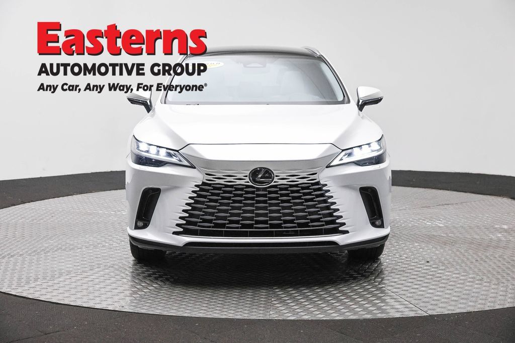 Used 2025 Lexus RX 350 AWD w/ Convenience Package image 4