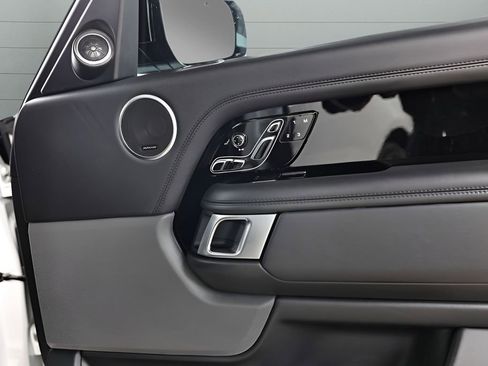 Used 2022 Land Rover Range Rover P525 Westminster Edition image 67