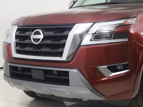 Used 2024 Nissan Armada Platinum w/ Captain's Chairs Package image 63