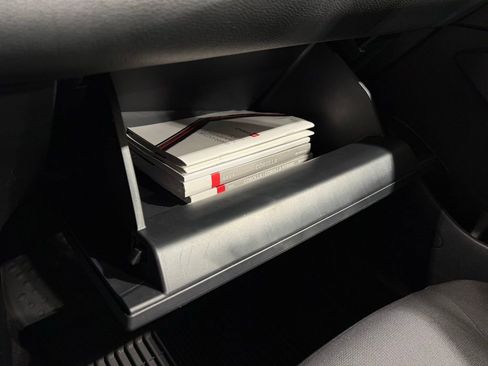 Used 2024 Toyota Corolla LE image 26