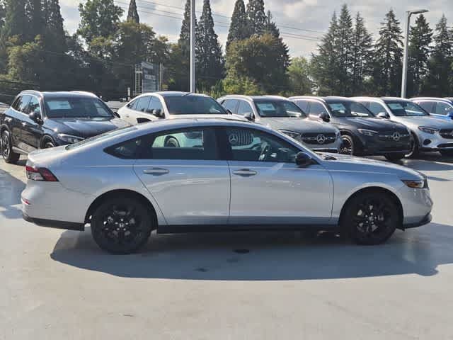Used 2025 Honda Accord SE image 9