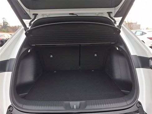 Certified 2025 Acura ADX A-Spec image 30