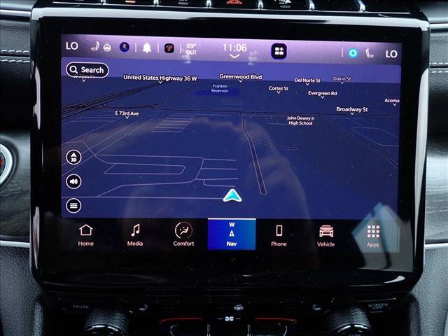 Used 2023 Jeep Grand Cherokee Limited w/ Black Appearance Package AWD/4WD image 22