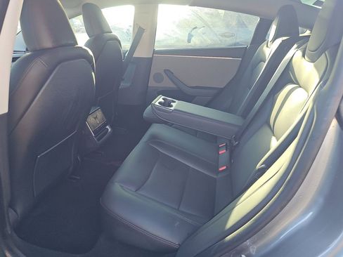 Used 2025 Tesla Model 3 RWD image 8